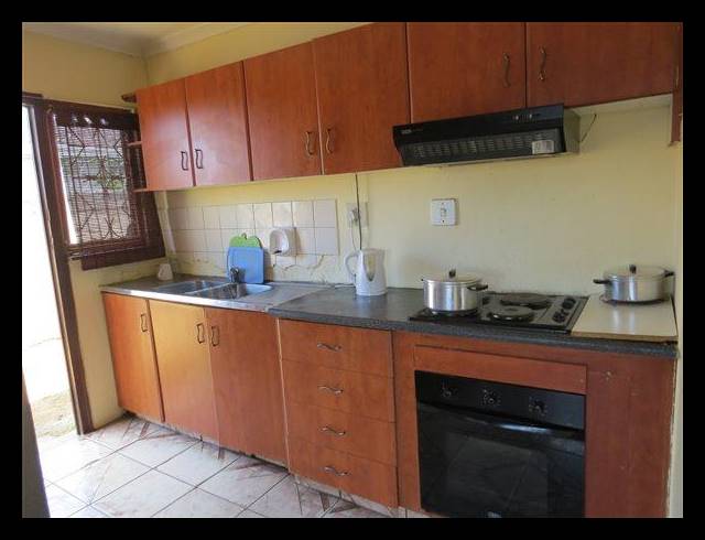 3 BEDROOM HOUSE FOR SALE IN NEWLANDS WEST